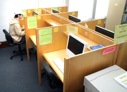 Computer stations at Mancelona Township Library